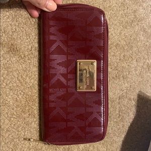 Michael kors wallet